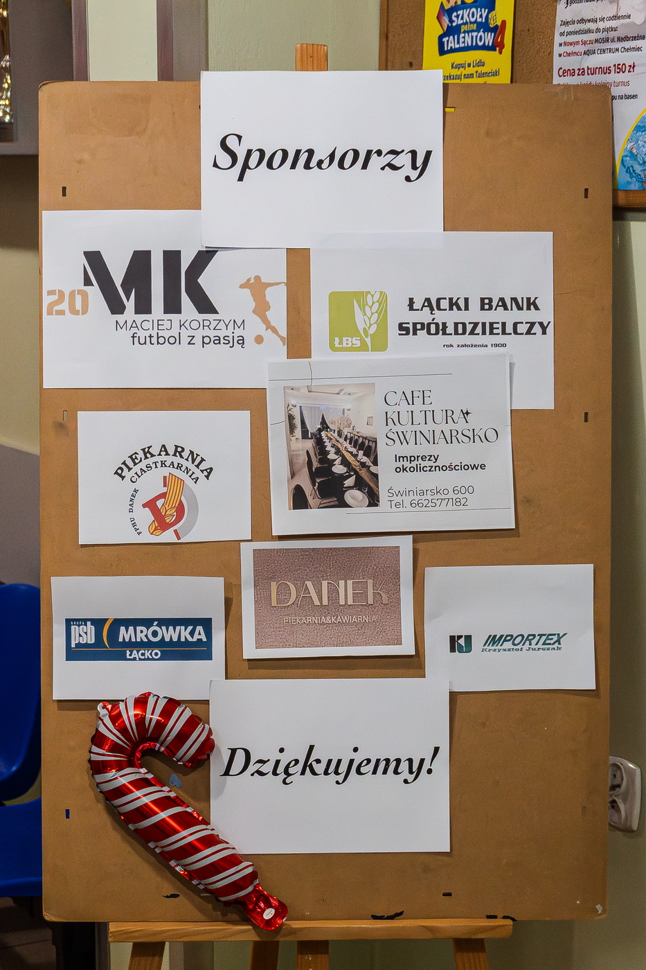 Zdjęcie Mikołajkowy Turniej Piłki Siatkowej 05.12.2025-23eb933cac-90ec-449e-b7e9-3a7f56773e06.jpg w galerii VI Mikołajkowy Turniej Piłki Siatkowej Trójek